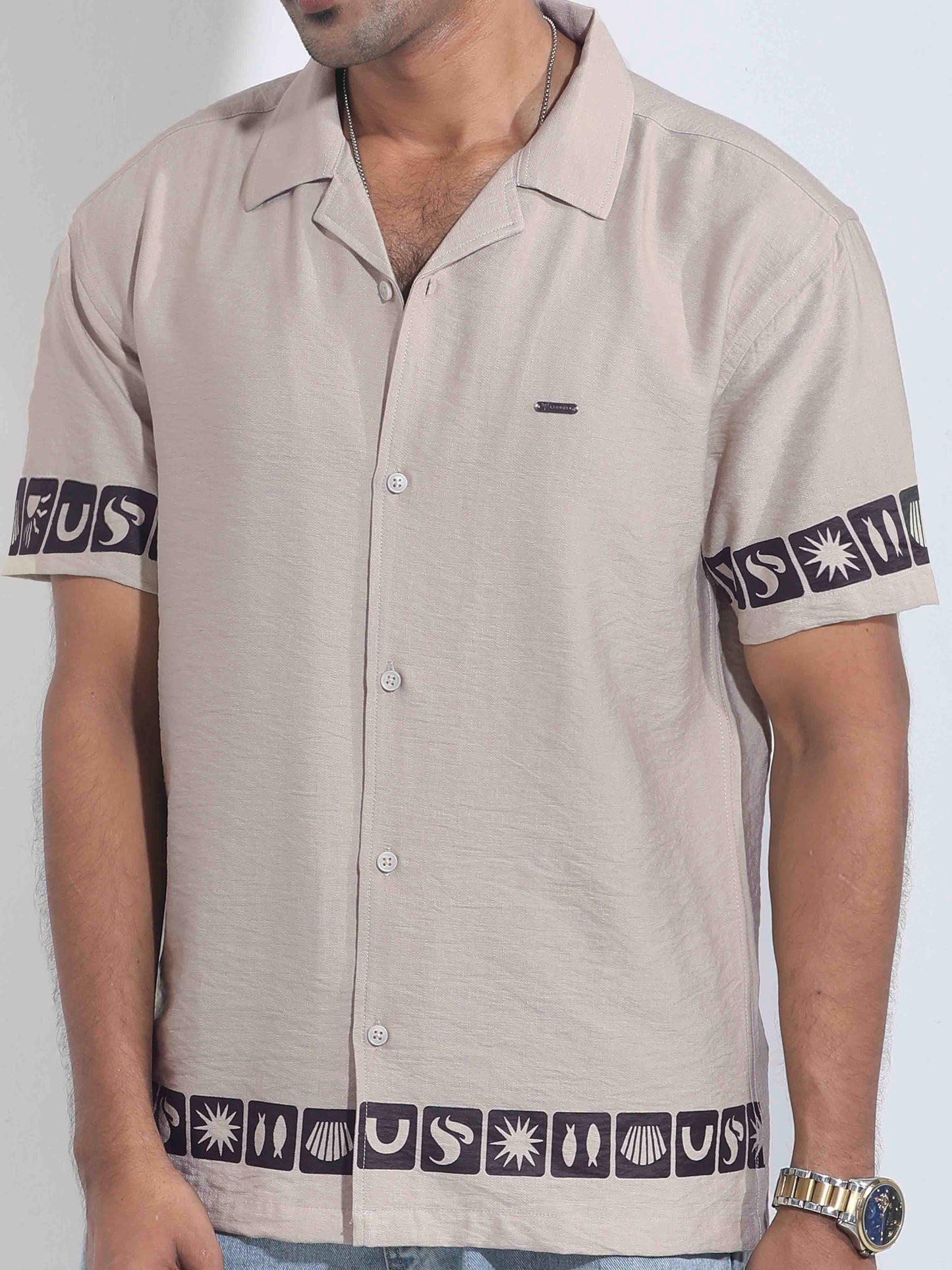 Monochrome grey color hand and waist printed Havana shirt