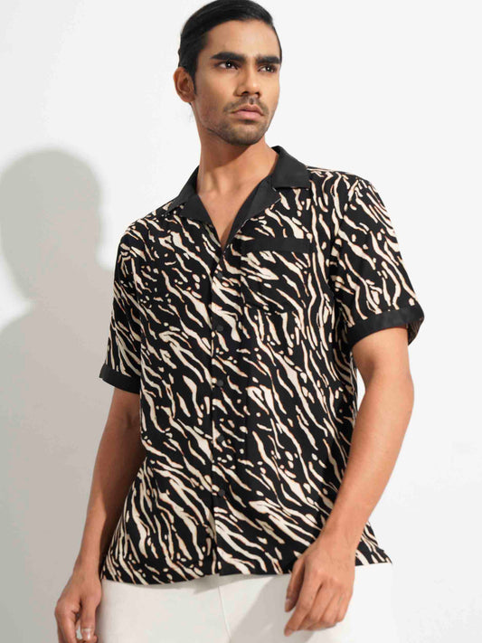 Black and cream leopard printed collar contrast hawaiian shirt