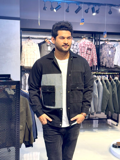 Black pocket contrast denim jacket