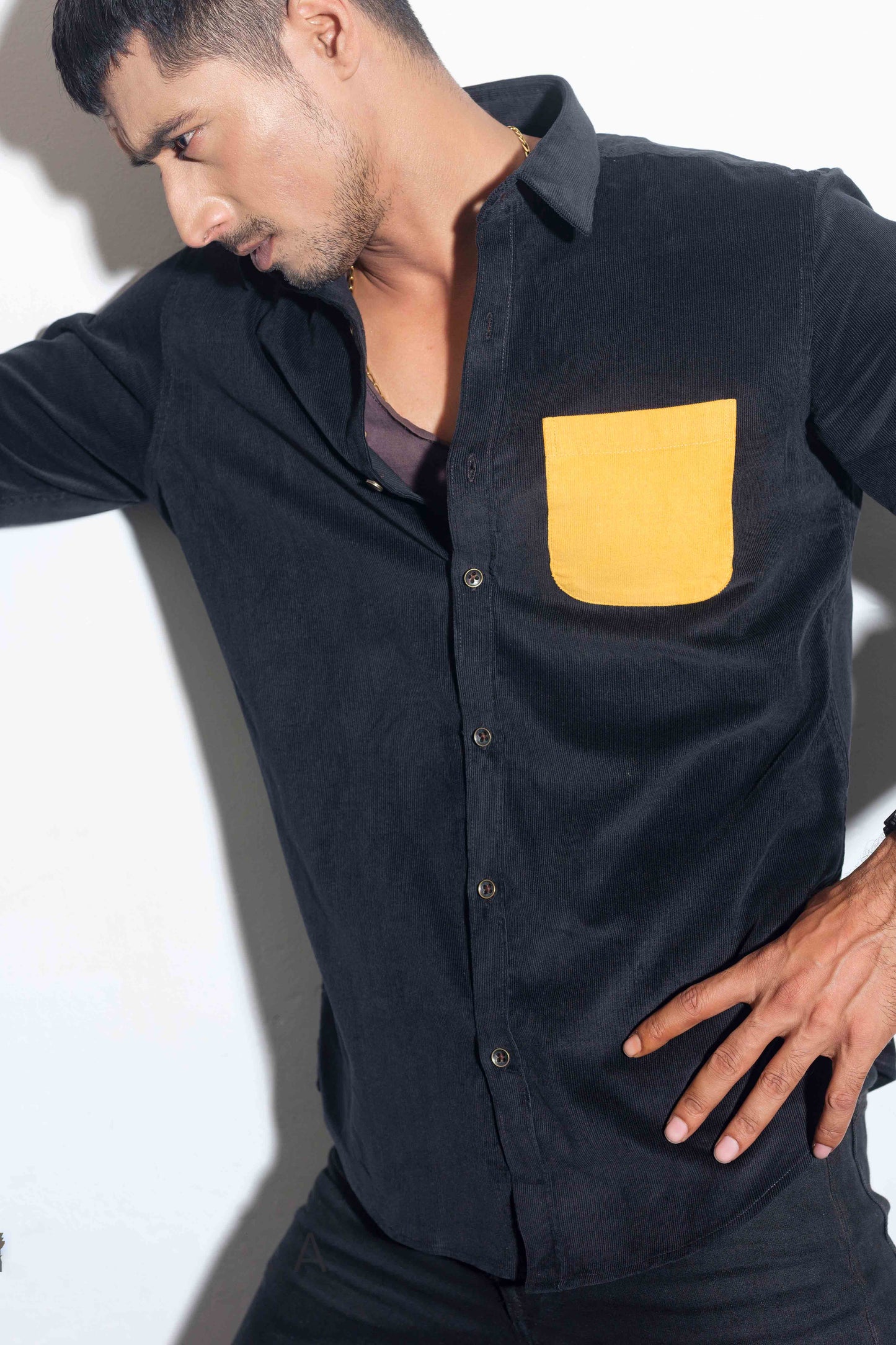 Black - yellow pocket cord shirt