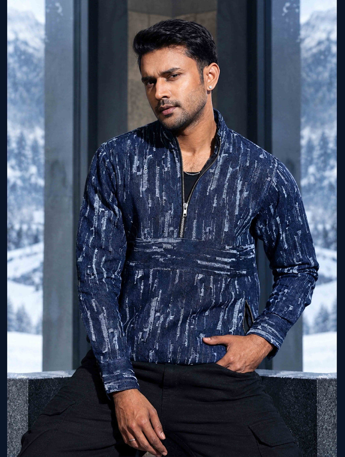 Blue denim Scratched half zipper jacket