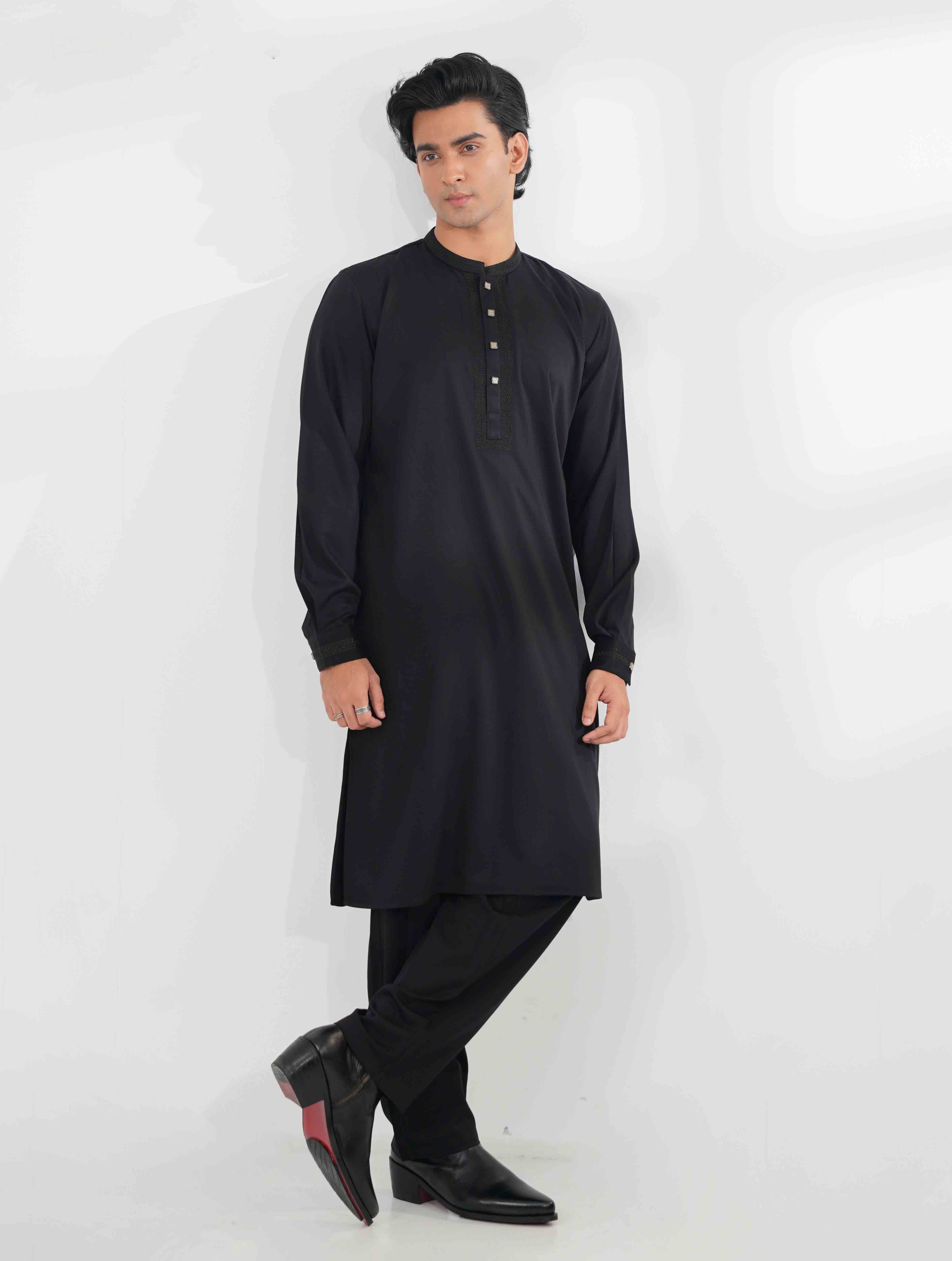 Black Luxury Kabli Set