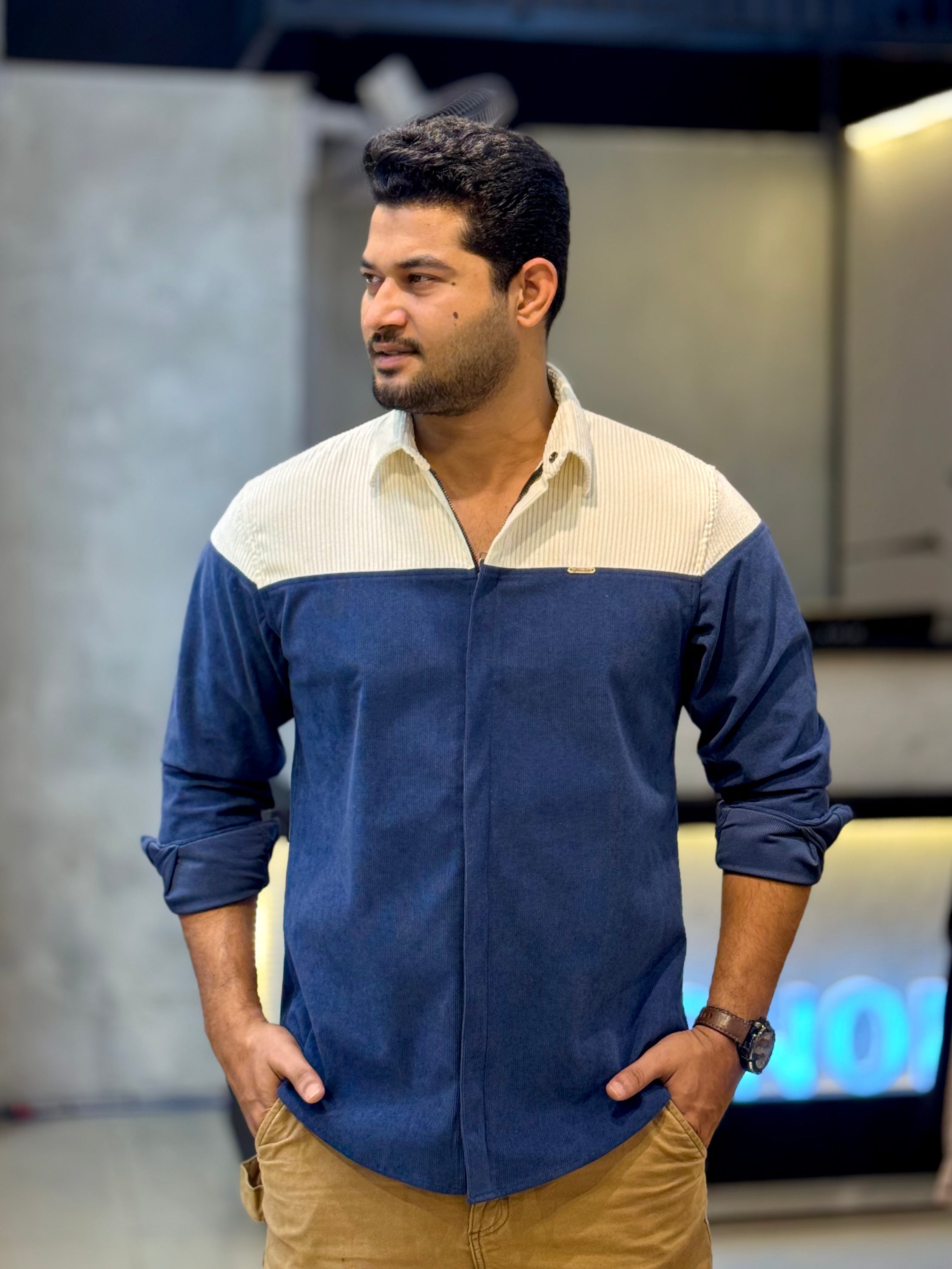 Cream blue Shoulder Contrast Premium Zipper Cord Shirt