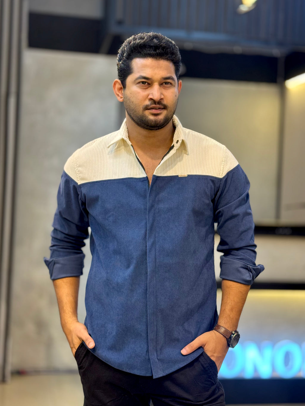 Cream blue Shoulder Contrast Premium Zipper Cord Shirt