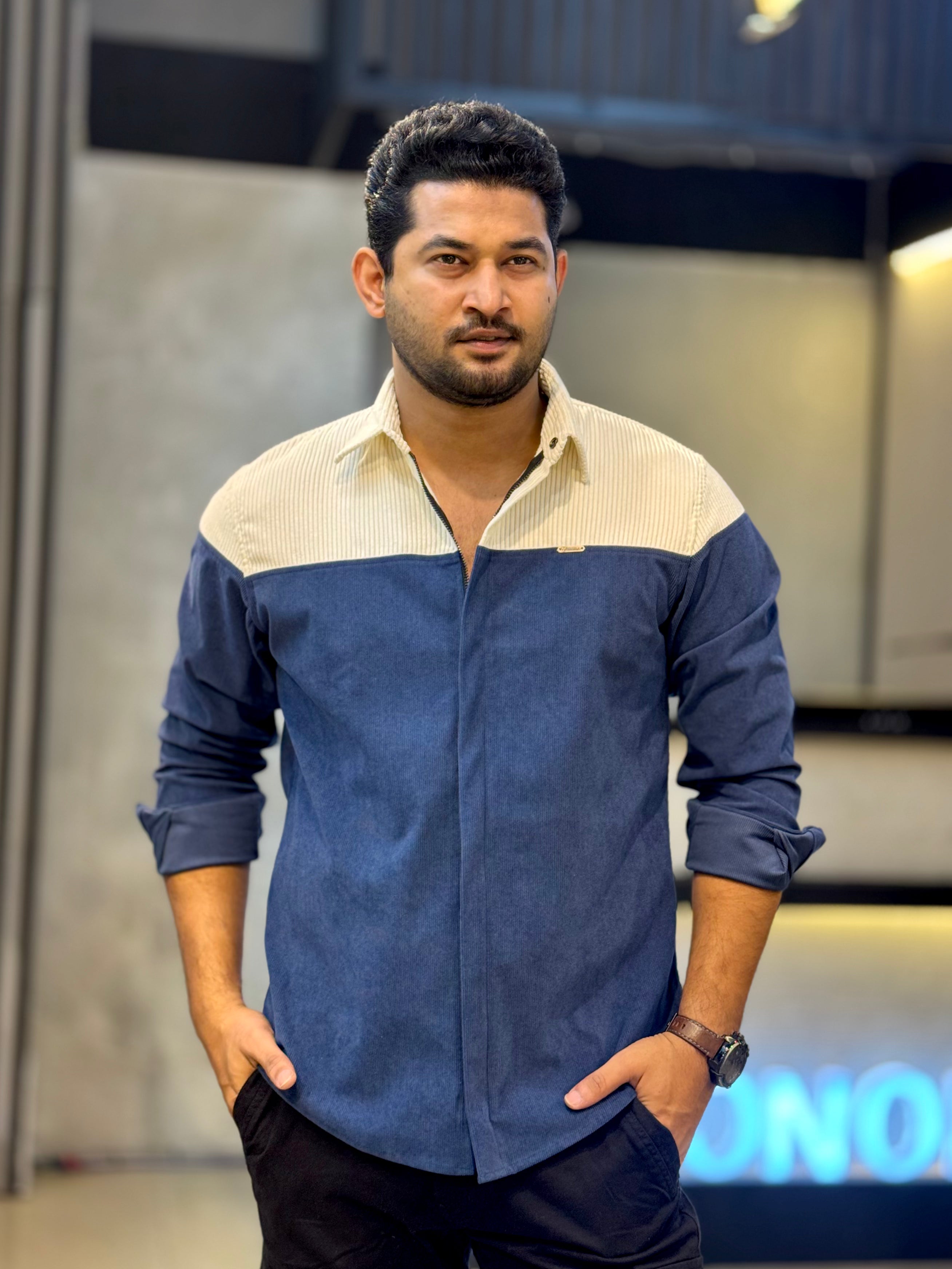 Cream blue Shoulder Contrast Premium Zipper Cord Shirt