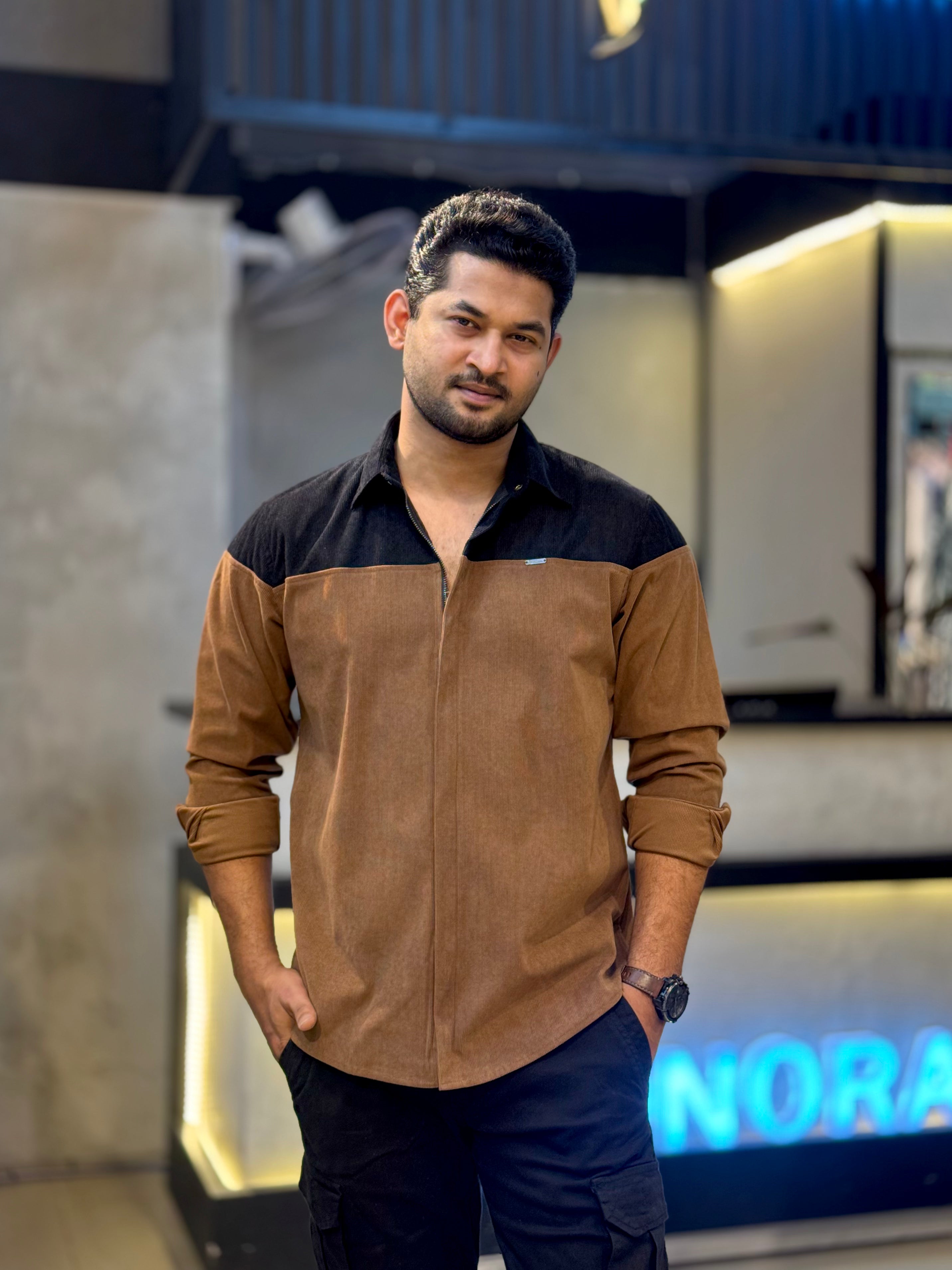 Coffee Black Opposite color Shoulder Contrast Premium Zipper Cord Shirt