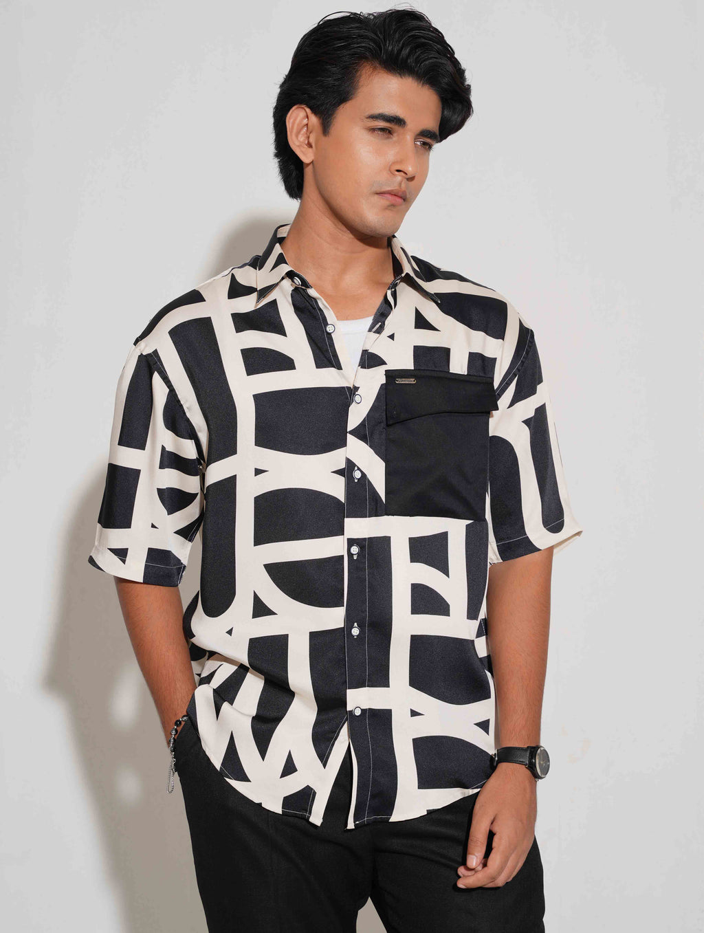 Black and white printed drop shoulder shirt