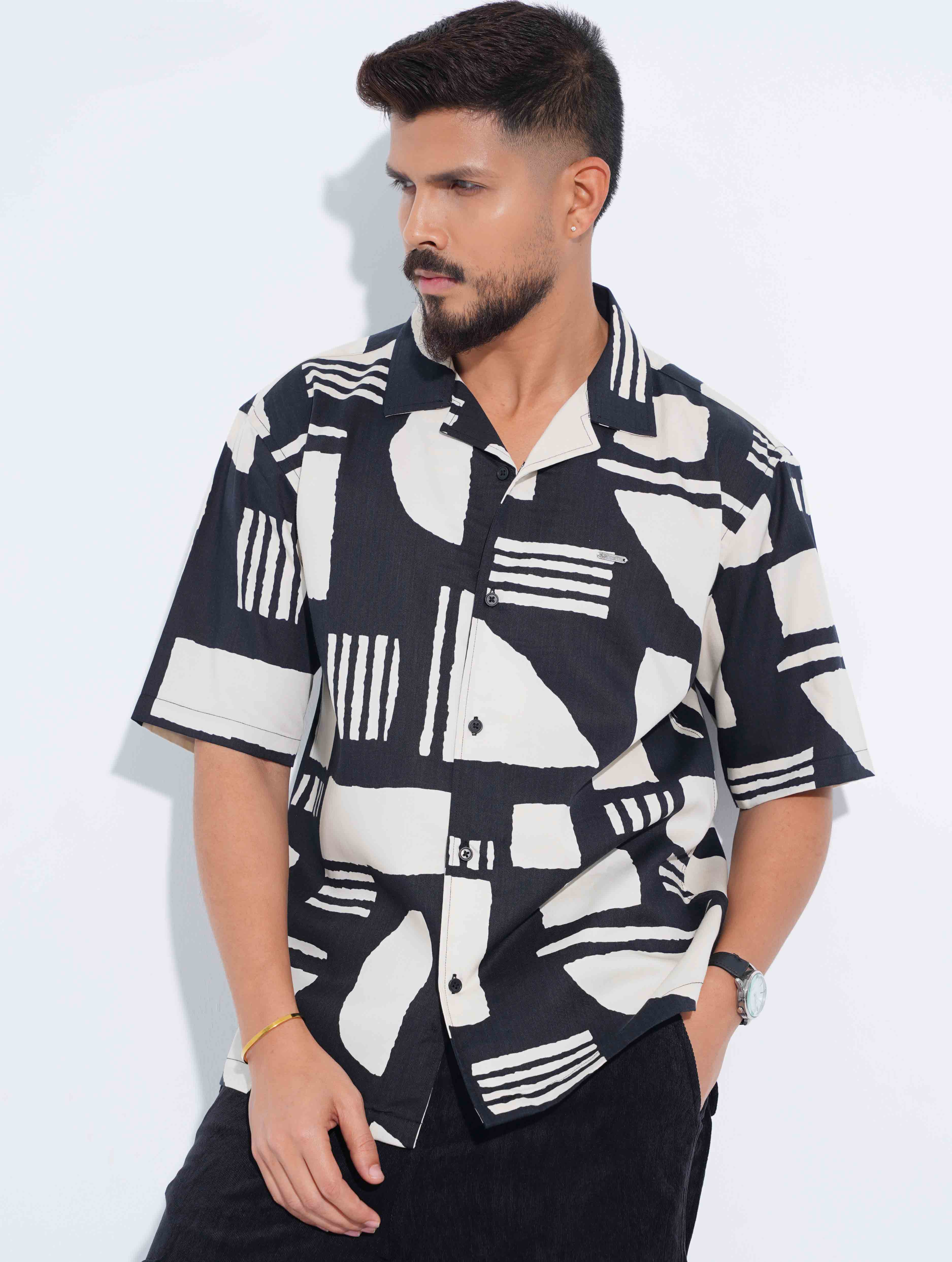 Black Cream Abstract Printed Drop-Shoulder Half Shirt