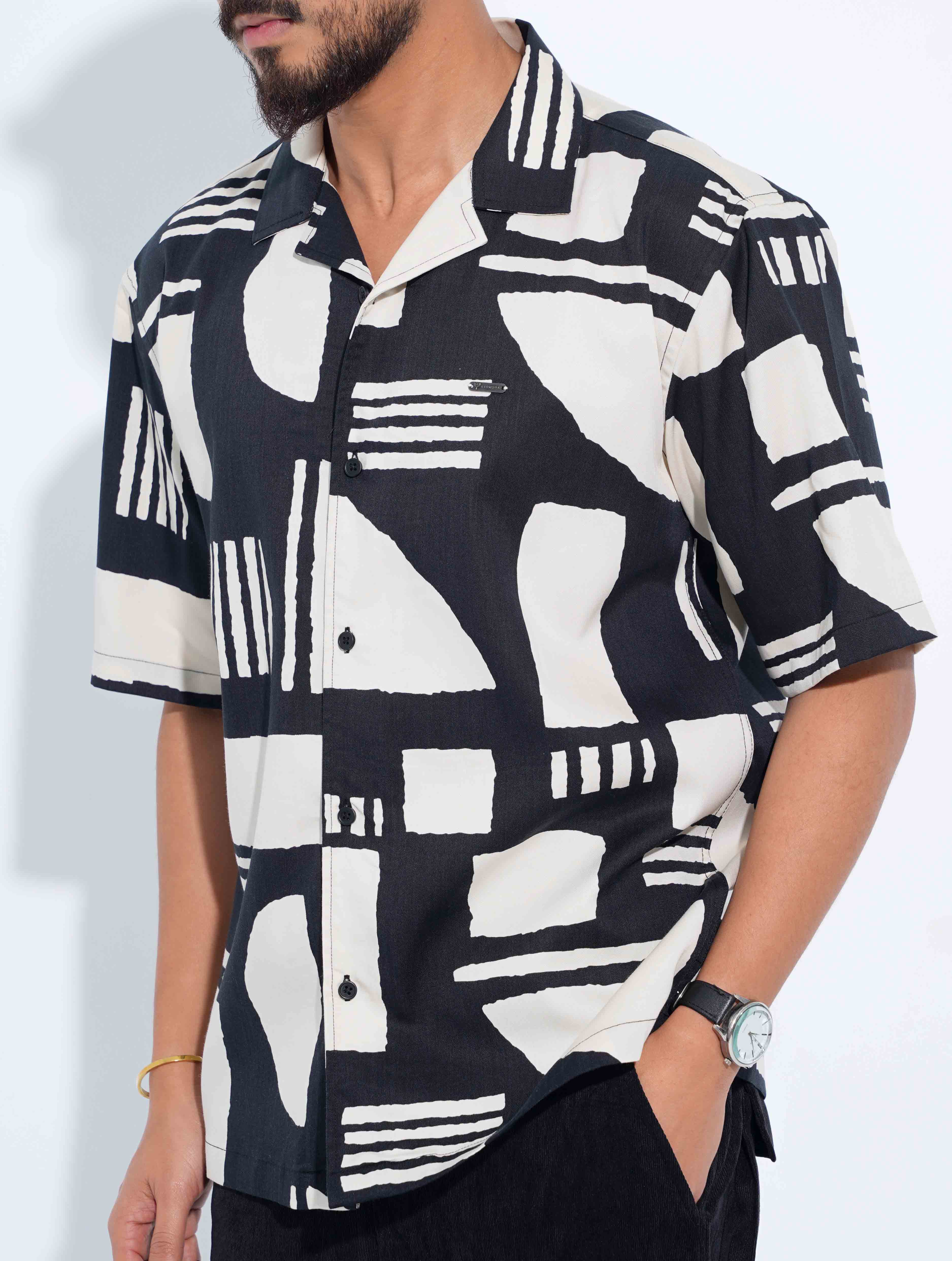 Black Cream Abstract Printed Drop-Shoulder Half Shirt