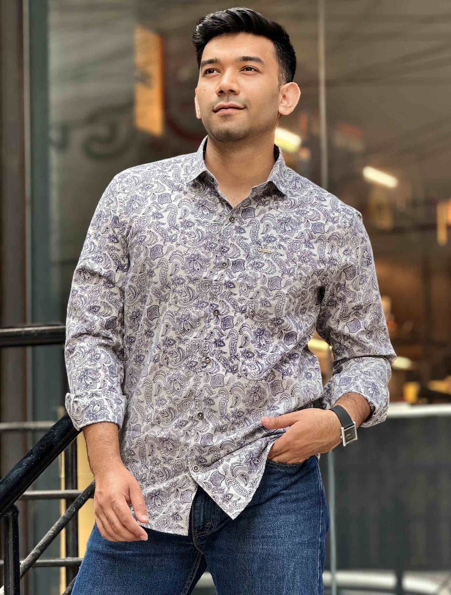 White Navy blue sankha printed full sleeve shirt