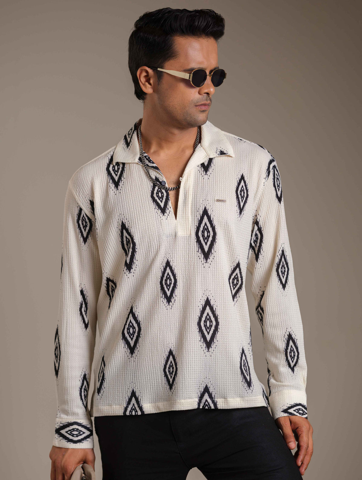 White printed casual shirt