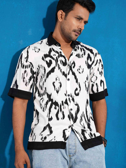 White and black scroll damask printed drop shoulder shirt