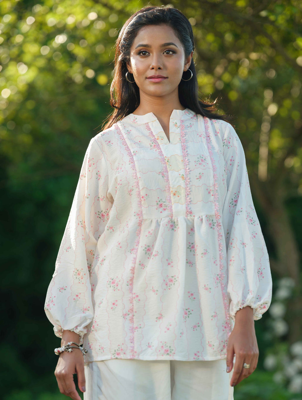 Female Tops